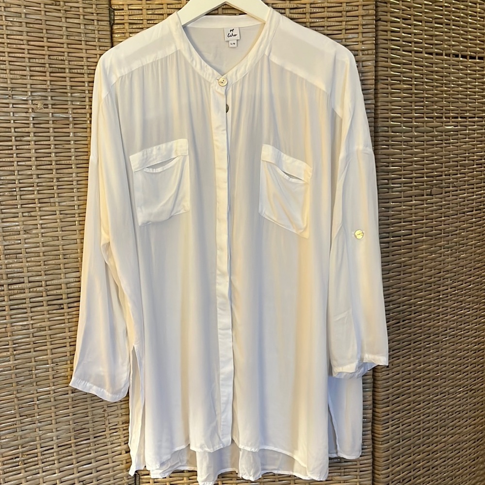 ECHO - Shear White Blouse Size Larg